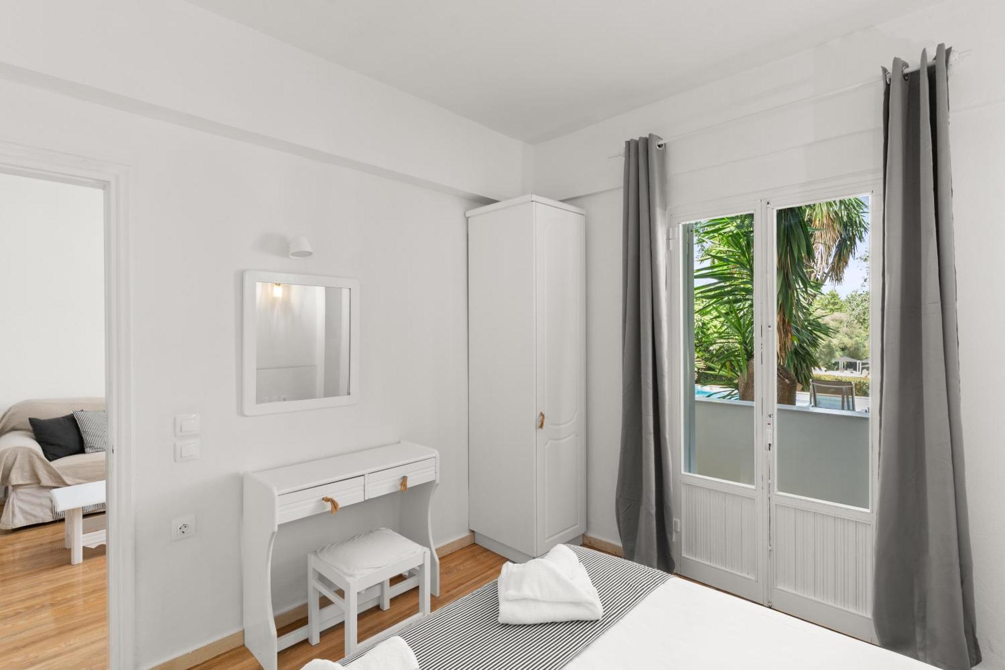 Mr And Mrs White Corfu Couples Retreat Adults Only Hotel Acharavi  Exterior foto
